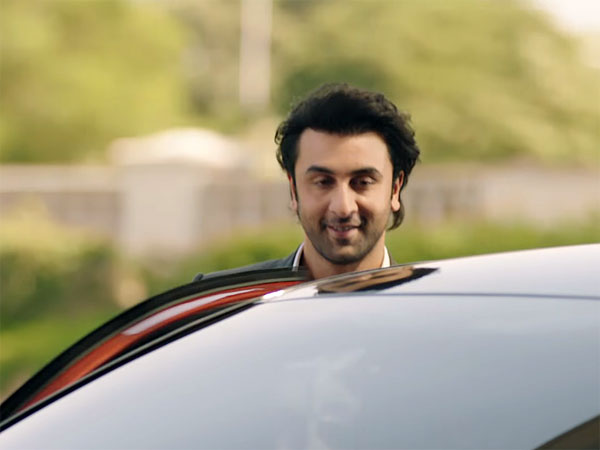 பிரபல நடிகரால் அடையாளம் பெறும் ரெனால்ட் கேப்டூர் கார்..!!