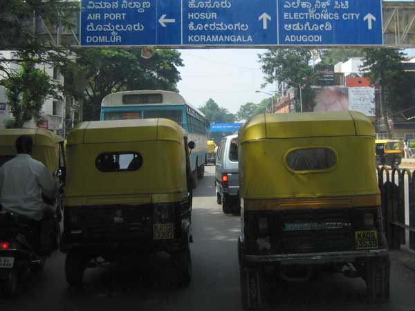 2ம் ஞாயிற்று கிழமைகளில் பொது போக்குவரத்து மட்டும்தான்..!!