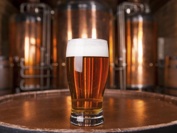 பெட்ரோல், டீசல் தேவையில்லை... இனி பீர் தான் எல்லாமே..!!