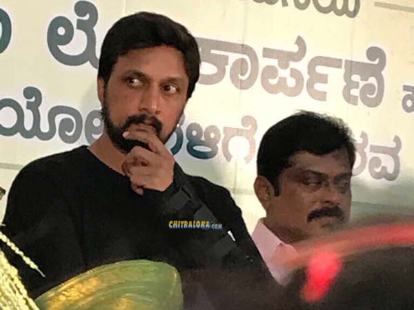 சமுதாய நலன் கருதி பிஎம்டபுள்யூ காரை விற்க முடிவு செய்த நடிகர்..!!