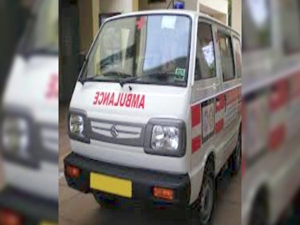 ஆடி காரை விட்டு ஆம்புலன்ஸில் வீடுவந்த குடிபோதை தொழிலதிபர்..!!