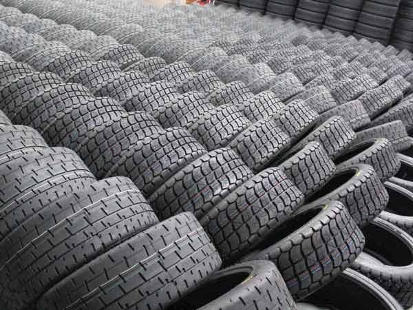 டயரின் ஆயுட்காலத்தை தெரிந்துக்கொள்வதற்கான வழிமுறைகள்..!! டயரின் ஆயுட்காலத்தை தெரிந்துக்கொள்வதற்கான வழிமுறைகள்..!!