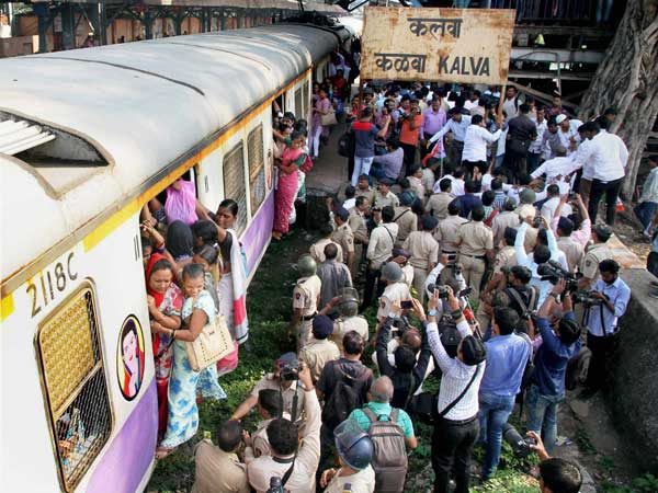 மும்பையை அடுத்து சென்னைக்கு வரும் புறநகர் ஏசி ரயில் சேவை..!!