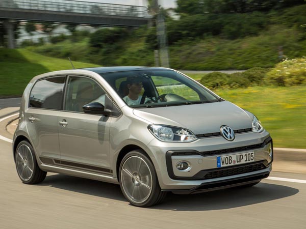 ப்ரீமியம் கார் தயாரிப்பிற்கு சற்றே முழுக்கு- ஃபோக்ஸ்வேகன்