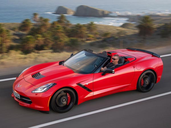 கார் ஓட்டும்போது கூலிங் க்ளாஸ் அணிவது நல்லதா, கெட்டதா? கார் ஓட்டும்போது கூலிங் க்ளாஸ் அணிவது நல்லதா, கெட்டதா?