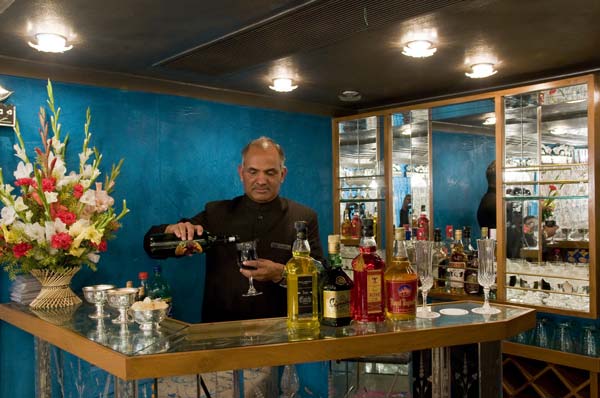 03. ராயல் ராஜஸ்தான் ஆன் வீல்ஸ்