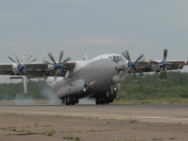 விமான டயர்கள் குறித்து வியக்க வைக்கும் சுவாரஸ்யங்கள்