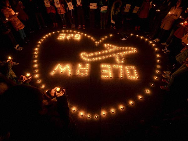 மாயமான மலேசிய விமானத்தை தேடு பணியில் ஒரு விசேஷ கப்பல்..!!