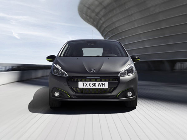 2018 ஸ்விஃப்ட் மாடலை தெறிக்கவிட களமிறங்கும் புதிய பீஜோ 208 கார்..!!