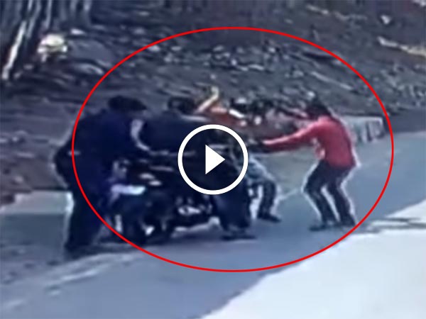 கத்திமுனையில் பறித்து செல்லப்பட்ட பஜாஜ் டோமினார்பைக்..!!