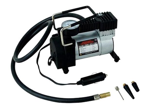 இன்றைய காலகட்டத்தில் காரின் பாதுகாப்பிற்கு ஏற்ற 5 பொருட்கள்..!!