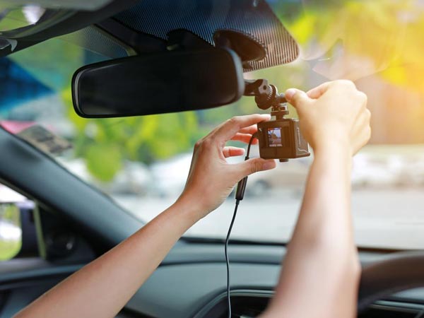 டேஷ் கேம்