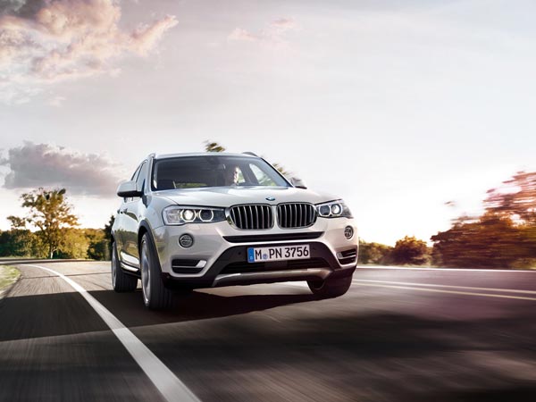 பிஎம்டபுள்யூ எக்ஸ் 3 டாப் வேரியன்ட் கார் ரூ. 54 லட்சம் விலையில் அறிமுகம்..!!