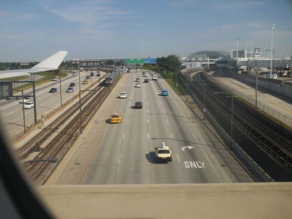 இந்த ஊரில் முறைகேடாக கார் பார்க் செய்தால் அவ்வளவுதான்..!!