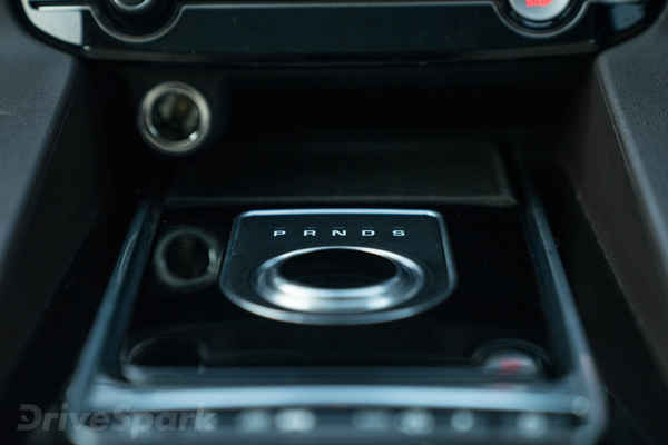 ஆட்டோமேட்டிக் கியர்பாக்ஸ் காரை ஓட்டும்போது செய்யக்கூடாத விஷயங்கள்!