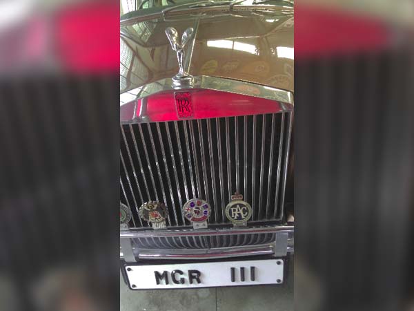 எம்ஜிஆர் பயன்படுத்திய கார்களும், சுவாரஸ்யங்களும்... !!