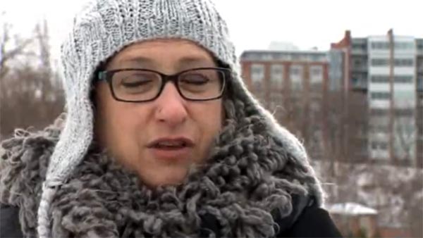 ஜிபிஎஸ்-யை நம்பி ஐஸ் ஏரிக்குள் ஜீப் காம்பஸ் காரை விட்ட ஓட்டுநர்..!!