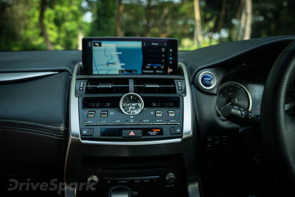  புதிய லெக்சஸ் என்எக்ஸ் 300எச் காரின் ஃபர்ஸ்ட் டிரைவ் ரிப்போர்ட்!