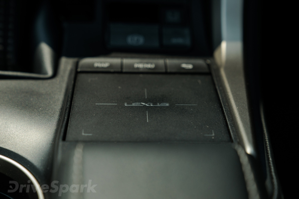  புதிய லெக்சஸ் என்எக்ஸ் 300எச் காரின் ஃபர்ஸ்ட் டிரைவ் ரிப்போர்ட்!