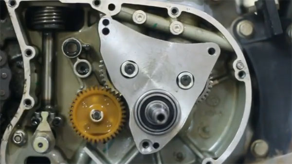  ராயல் என்ஃபீல்டு எஞ்சின் அதிர்வை குறைப்பதற்கு புதிய உதிரிபாகம் அறிமுகம்!