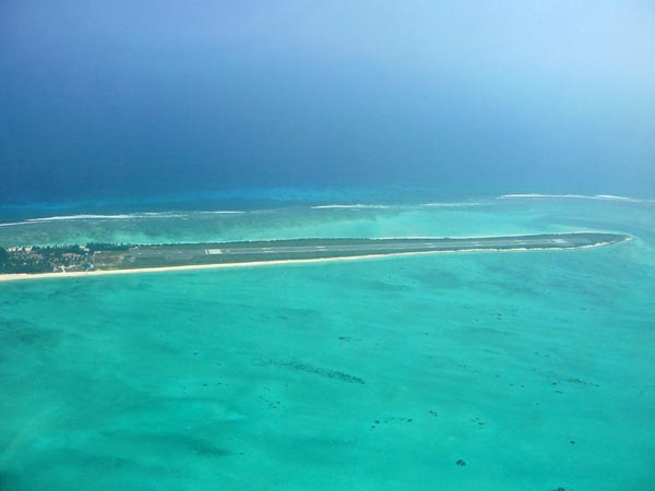 கடலுக்கு நடுவில் இந்தியாவின் முதல் விமான ஓடுபாதை அமையும் பகுதி இதுதான்..!! கடலுக்கு நடுவில் இந்தியாவின் முதல் விமான ஓடுபாதை அமையும் பகுதி இதுதான்..!!