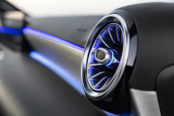 2019 மெர்சிடிஸ்-பென்ஸ் ஏ கிளாஸ் ஹேட்ச்பேக் கார் வெளியானது..!!