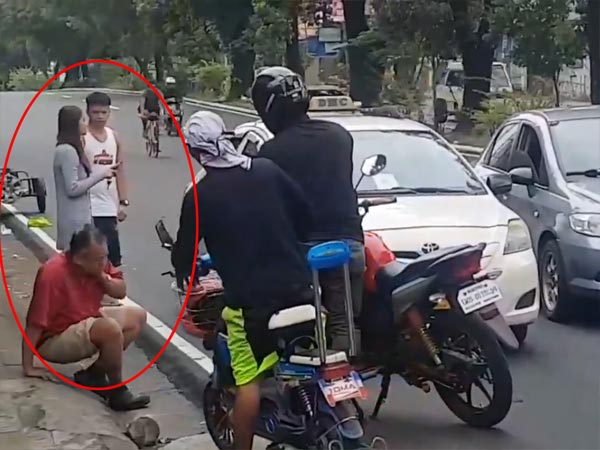 சாலையில் கார் உரசியதால் மூத்த டாக்ஸி ஓட்டுநரை கடுமையாக தாக்கிய இளம்பெண்..!! (வீடியோ)