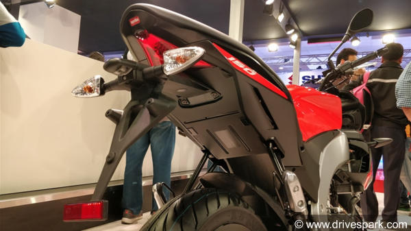அப்ரிலியா டூவானோ 150 மற்றும் ஆர்எஸ்150 பைக்குகள் ஆட்டோ எக்ஸ்போவில் அறிமுகம்!