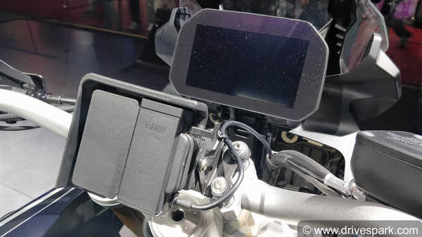 பிஎம்டபுள்யூ-வின் புதிய அட்வென்ச்சர் ரக பைக்குகள் விற்பனைக்கு அறிமுகம்..!!