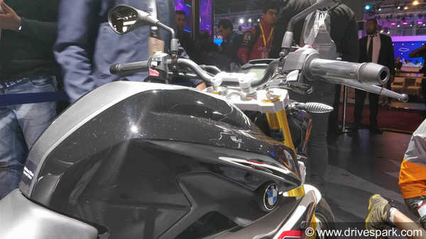  பிஎம்டபிள்யூ ஜி310ஆர் பைக் ஆட்டோ எக்ஸ்போவில் அறிமுகம்