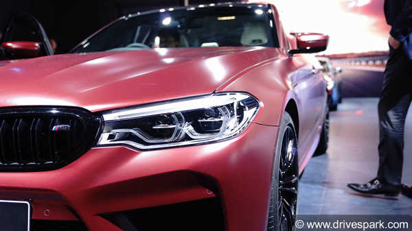 புதிய பிஎம்டபுள்யூ எம்5 கார் விற்பனைக்கு அறிமுகம்..!!