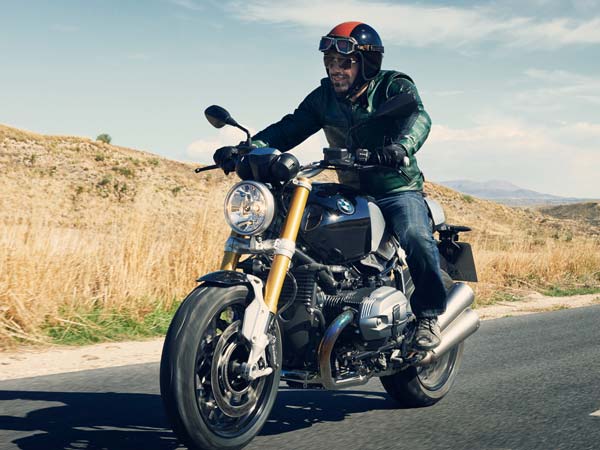 பிஎம்டபுள்யூ பைக்குகளுக்கு இந்தியாவில் அதிரடி விலை குறைப்பு