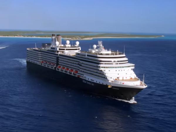 உல்லாச கப்பல்கள் குறித்த அறிந்திராத சுவாரஸ்யங்கள்!