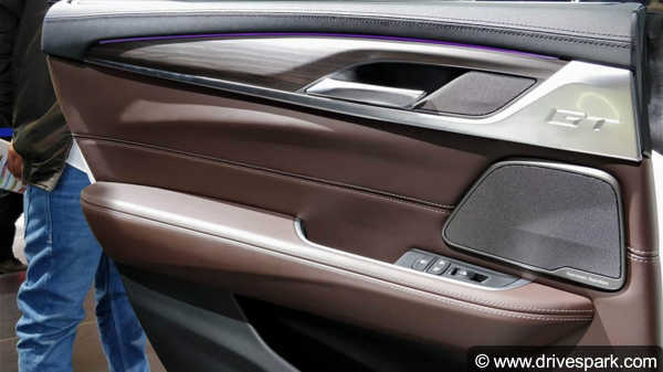 புதிய டிசி டிசிஏ ஸ்போர்ட்ஸ் கார் விற்பனைக்கு அறிமுகம்!