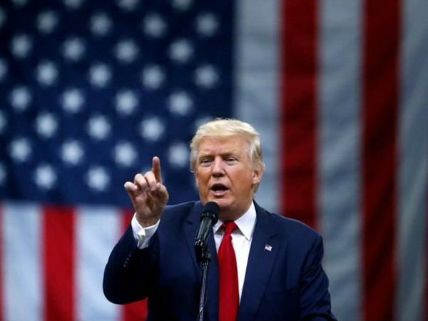 டிரம்ப் விமானம் Vs அமெரிக்க அதிபர் ஏர்ஃபோர்ஸ் ஒன் விமானம்: எது சிறந்தது ?