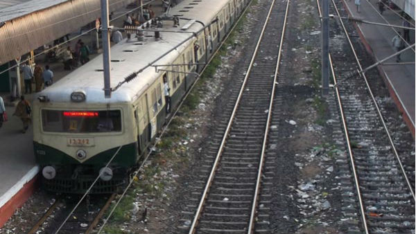 சென்னைக்கு வரும் மும்முனை மின்சாரத்தில் இயங்கும் ரயில் சேவை