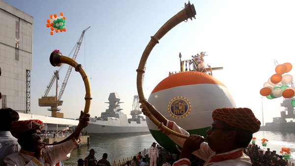 இந்திய கடற்படையில் புதிய நீர்மூழ்கி கப்பல் ’கரஞ்ச்’