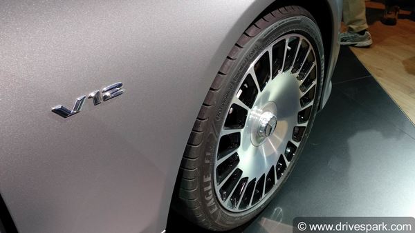  மெர்சிடிஸ் - மேபக் எஸ்-650 சொகுசு கார் இந்தியாவில் விற்பனைக்கு அறிமுகம்!