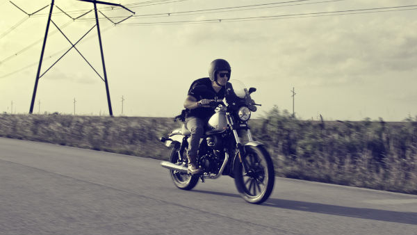 புதிய 230சிசி மோட்டார்சைக்கிளை களமிறக்கும் யுஎம் நிறுவனம்! புதிய 230சிசி மோட்டார்சைக்கிளை களமிறக்கும் யுஎம் நிறுவனம்!