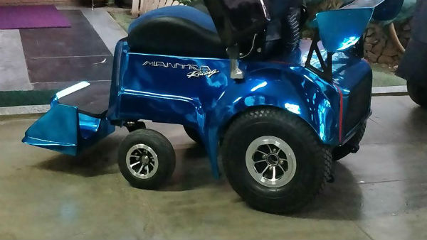 ஏசி வசியுடன் உலகின் முதல் மின்சார வீல் சேர்: மந்த்ரா ரேஸிங் நிறுவனம் அசத்தல்! ஏசி வசியுடன் உலகின் முதல் மின்சார வீல் சேர்: மந்த்ரா ரேஸிங் நிறுவனம் அசத்தல்!