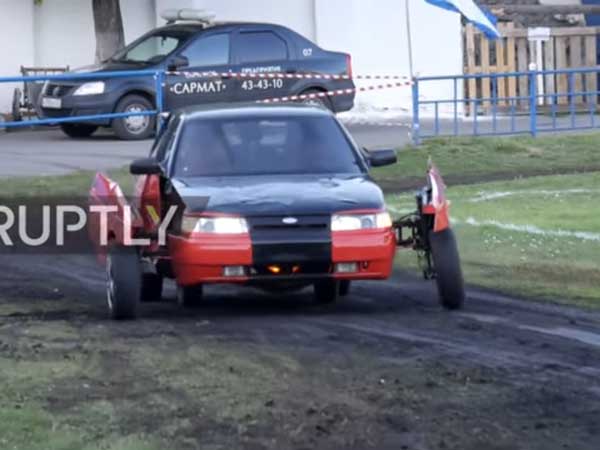 நிஜத்தில் சாத்தியமான டிரான்ஸ்ஃபார்மர் கார்: தந்தை மகன் கூட்டணியின் அசத்தல் கண்டுபிடிப்பு..!! நிஜத்தில் சாத்தியமான டிரான்ஸ்ஃபார்மர் கார்: தந்தை மகன் கூட்டணியின் அசத்தல் கண்டுபிடிப்பு..!!