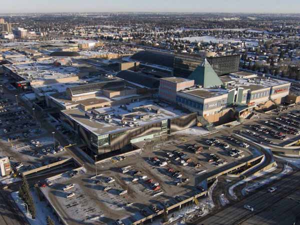  மிரட்சியை தரும் உலகின் பிரம்மாண்டமான கார் பார்க்கிங் இடங்கள்: பிரம்மிக்கவைக்கும் தகவல்கள்..!!