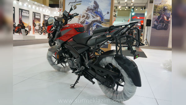 பஜாஜ் பல்சர் என்எஸ்200 பைக்கில் அட்வென்ச்சர் எடிசன் அறிமுகம்