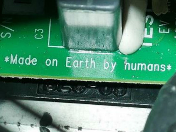 டெஸ்லா காரை விண்ணுக்கு அனுப்பி நாசாவிற்கே சவால்விட்ட மஸ்க்..!!