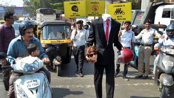 இத படிச்சதுக்கு அப்புறமும் சிக்னலில் பிச்சை போடுவீங்க?