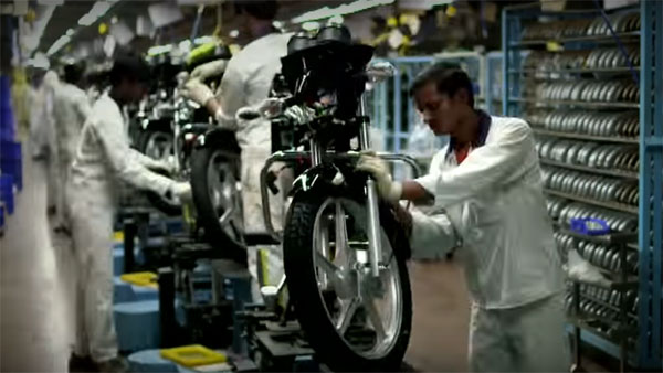 பட்ஜெட் எஃபெக்ட்: சொகுசு கார்கள், பிரிமியம் பைக்குகளின் விலை உயர்கிறது!