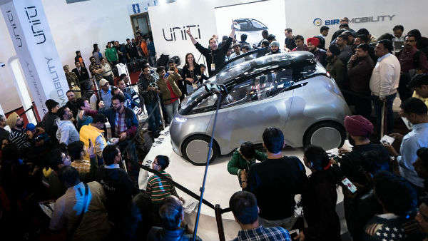 சந்தைக்கு வர தயார் நிலையில் காட்சி தந்த புதிய மின்சார கார் மாடல்கள்!