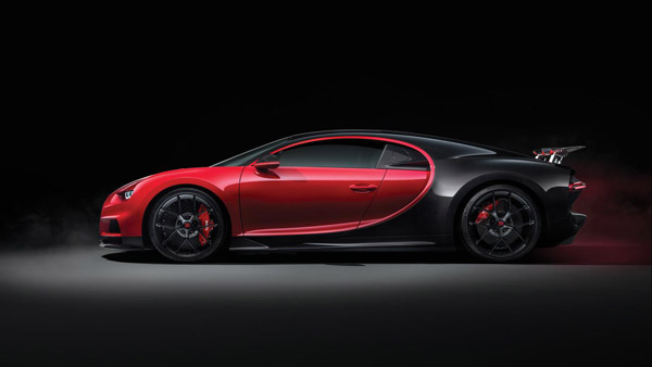 13 நொடியில் 300 கி.மீ., வேகத்தில் செல்லும் அதிவேக புதிய புகாட்டி சிரோன் ஸ்போர்ட் கார் அறிமுகம்