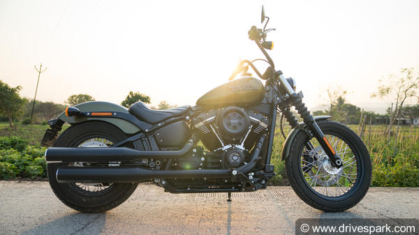 2018 ஹார்லி டேவிட்சன் ஸ்ட்ரீட் பாப் மோட்டார்சைக்கிள் டெஸ்ட் டிரைவ் ரிப்போர்ட்!