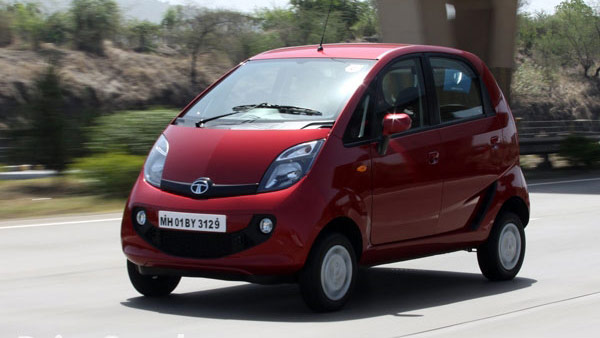 ஆயிரம் கோடிக்கு அதிபதியான ஜெயாபச்சன் கார்கள் மதிப்பு எவ்வளவு தெரியுமா?